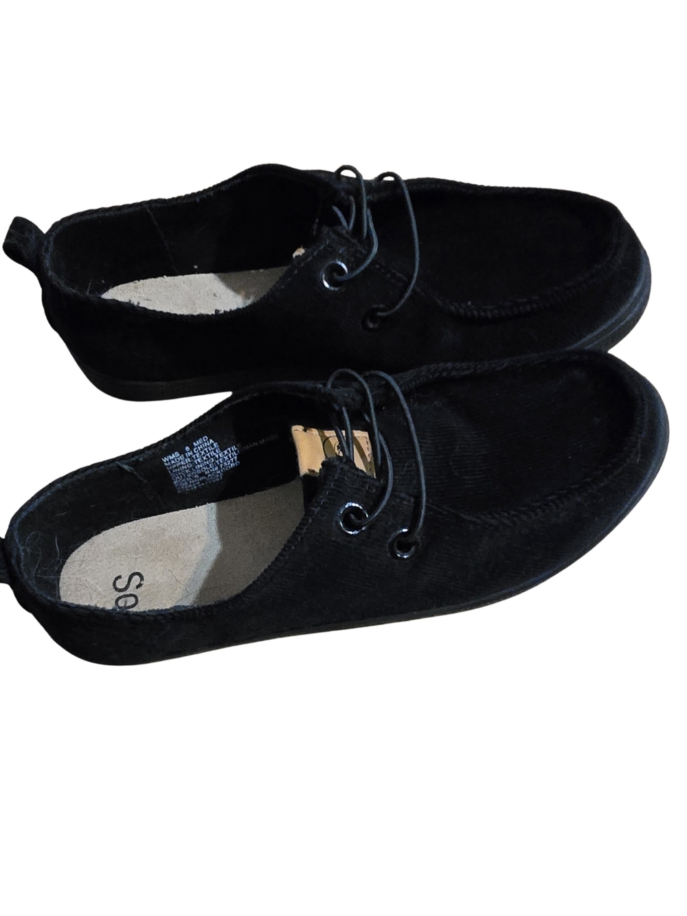 NWoT S.O. Womans Black Casual Elastic Lace Shoes 6